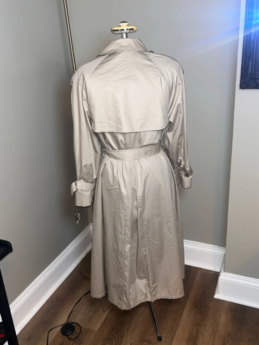 Vintage London Fog Khaki Trench Coat Double Breasted 10 Petite USA Londontown